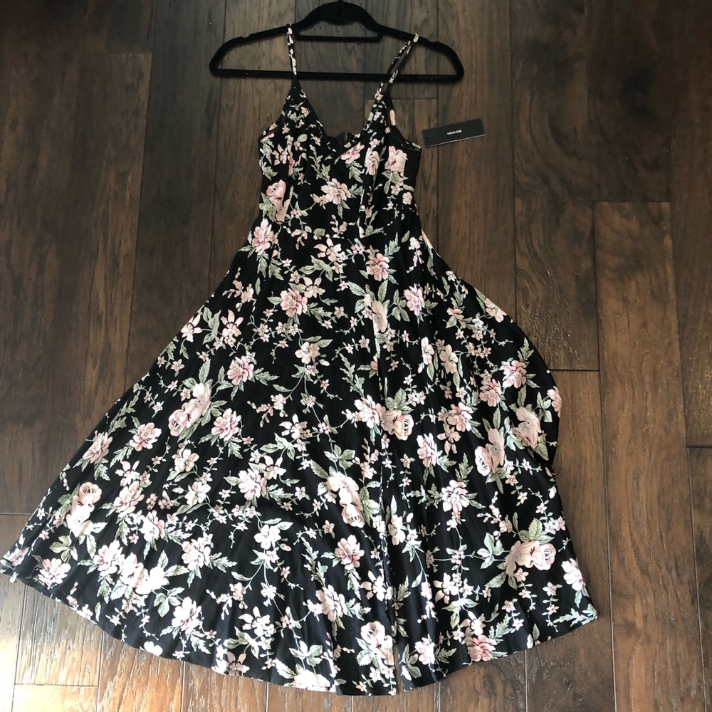 Black Floral midi print dress - XS NWT